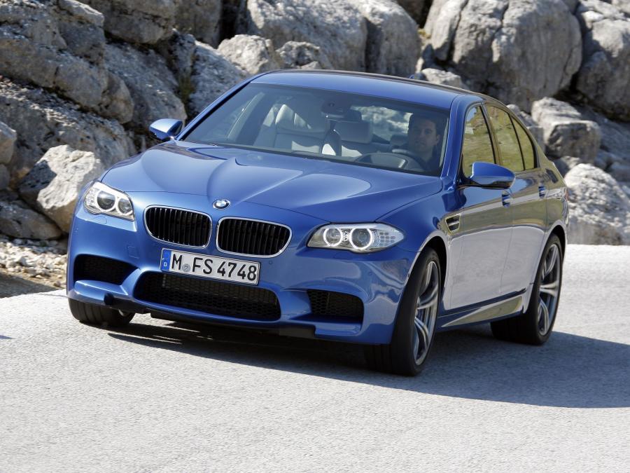  BMW M5 2011 года  (фото 9 из 344)